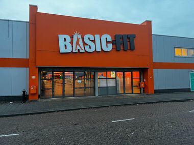 Basic-Fit Rotterdam Plompertstraat 24/7