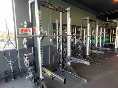 Squat rack zone Sylvain Poonsstraat Den Haag